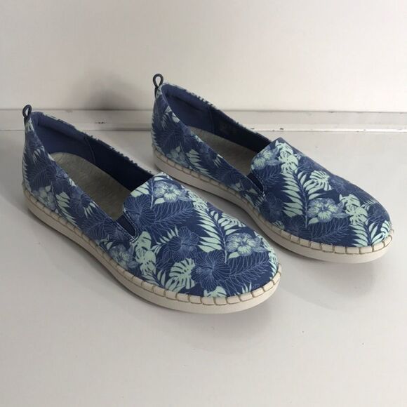 Clarks Step Glow Jade CLOUDSTEPPERS Slip-On Shoes Size: 10W - Picture 3 of 9